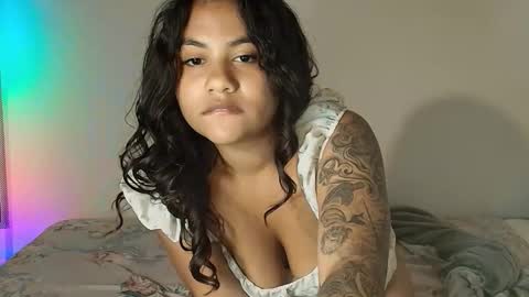 cute_hippo8 online show from February 15, 10:41 pm