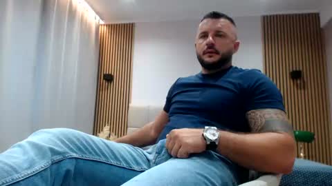 Cute Johny01 online show from August 6, 4:21 am