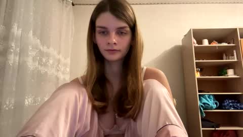 cute_kitte online show from February 12, 5:16 pm