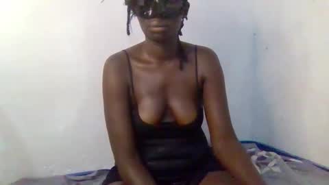 lexy online show from April 16, 5:07 am