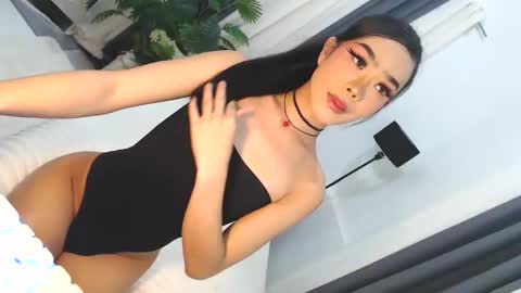 Jane online show from May 31, 12:59 pm