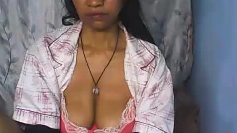 murielle online show from November 6, 5:49 pm