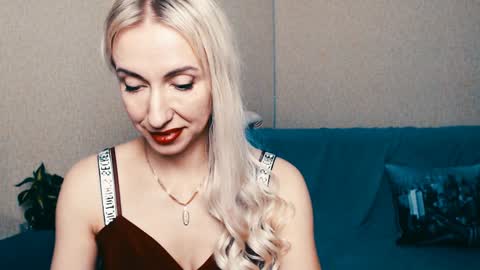 cute_smile_shy online show from January 18, 12:57 am