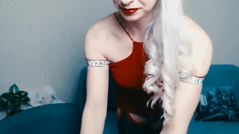 cute_smile_shy online show from February 28, 8:07 pm