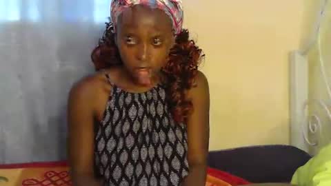 cute_sonny online show from September 17, 5:11 am