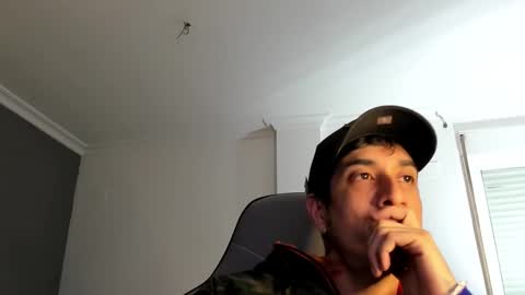 Sthefany online show from February 18, 6:52 pm