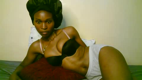 cute_tasha online show from May 26, 7:53 pm