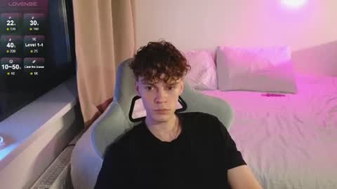 Thomas -  online show from July 14, 8:03 pm