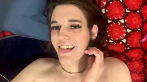 cutealisandra online show from March 19, 5:35 am