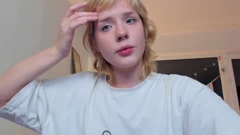 Amy online show from October 29, 2:52 pm