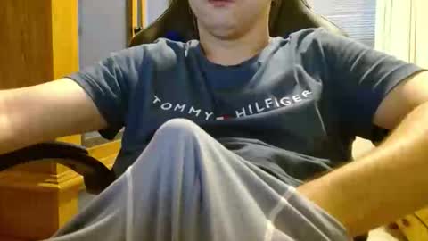 Cuteboy090 online show from May 24, 1:39 pm