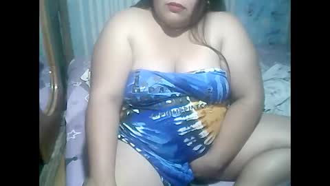 cutechubbyasian online show from February 14, 2:42 pm