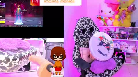 Cinna independent model online show from February 11, 10:39 pm