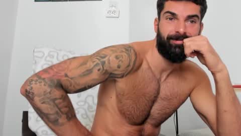 cuteeboy online show from October 29, 8:05 am