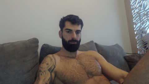 cuteeboy online show from November 6, 6:16 am