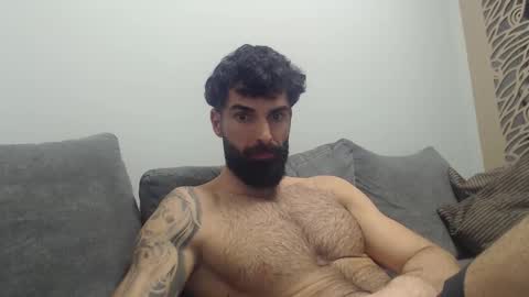 cuteeboy online show from February 11, 5:50 pm