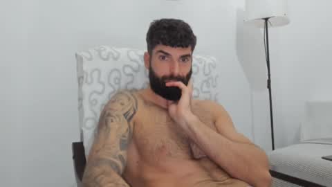 cuteeboy online show from March 3, 6:03 pm