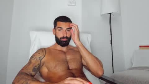 cuteeboy online show from September 9, 2:39 pm