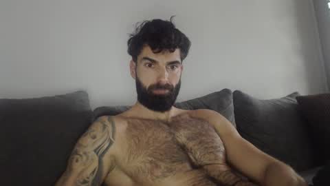 cuteeboy online show from January 19, 1:54 pm