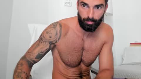 cuteeboy online show from September 13, 6:49 am