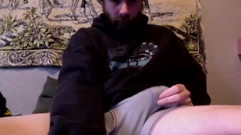 cutehungboi online show from February 7, 12:09 am