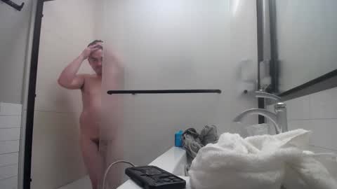 cutelittlepumpkin online show from April 16, 10:04 am