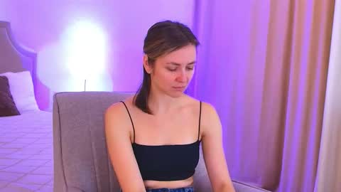 cutemirage online show from March 17, 2:55 pm