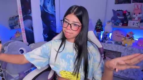 Snapshot of cutestephuwu chatting on February 7, 6:45 am  - independent model online show from February 7, 6:45 am