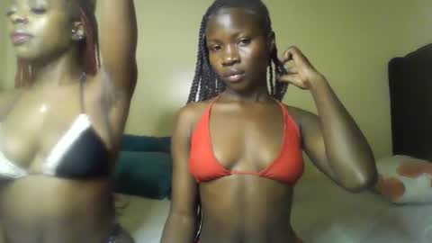 cutey_mara online show from March 27, 6:30 am