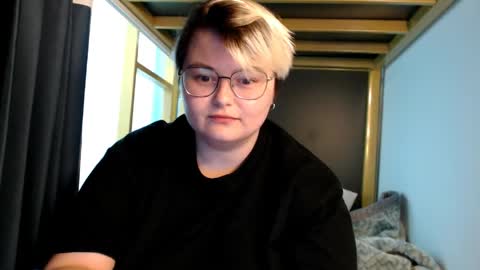 Sophie  Lilith online show from April 28, 1:14 am