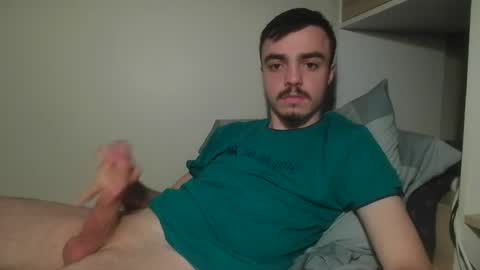 cutie garlix online show from July 9, 9:19 pm