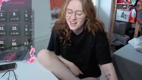 Alice  online show from September 15, 9:55 am