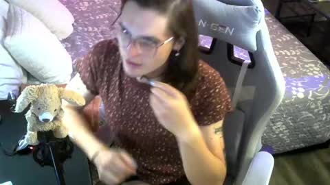 cutiepiescarlett online show from May 5, 2:40 am
