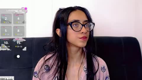 miss ari  online show from June 29, 11:04 pm