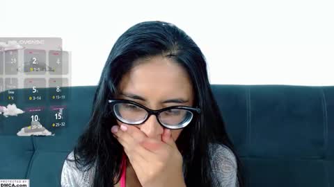 miss ari  online show from September 28, 12:47 pm