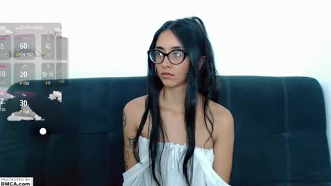 miss ari  online show from October 29, 1:24 pm