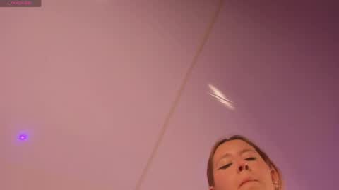 Laura online show from April 13, 11:14 am