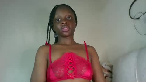 cutty_teshy online show from December 19, 6:36 pm