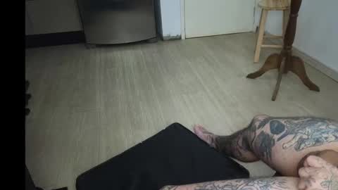 Snapshot of cyberdinner chatting on October 18, 6:39 am Lu online show from October 18, 6:39 am