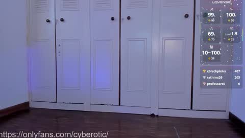 Sophia - Independent model online show from December 15, 9:55 pm