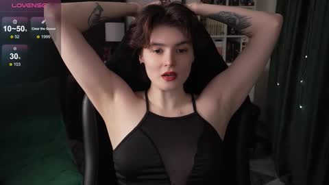 Helen Blossom online show from November 8, 2:20 pm