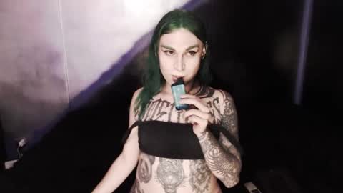 Nikki online show from February 19, 10:42 pm