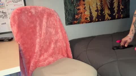 d3luluxx online show from March 11, 10:07 am