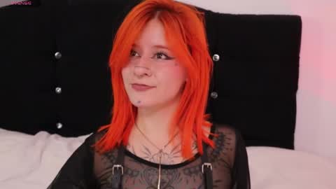 Darlene online show from April 19, 3:51 am