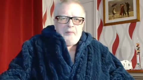 Brian ... online show from January 28, 9:29 pm