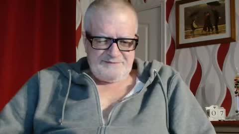 Brian ... online show from January 7, 9:03 pm