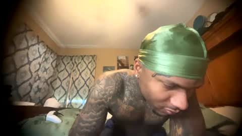 sexy tatted king bbc online show from July 14, 5:51 pm