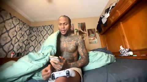 sexy tatted king bbc online show from June 1, 7:26 pm