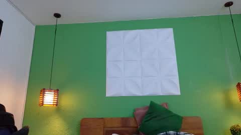 Valen online show from February 14, 5:14 pm