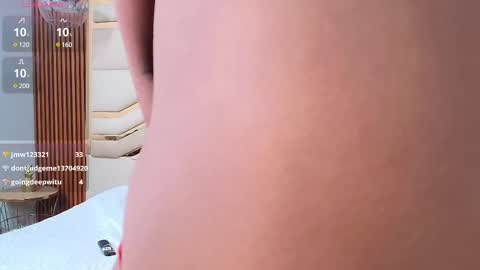 Snapshot of daddysneakinme chatting on February 27, 7:37 pm Anny  online show from February 27, 7:37 pm